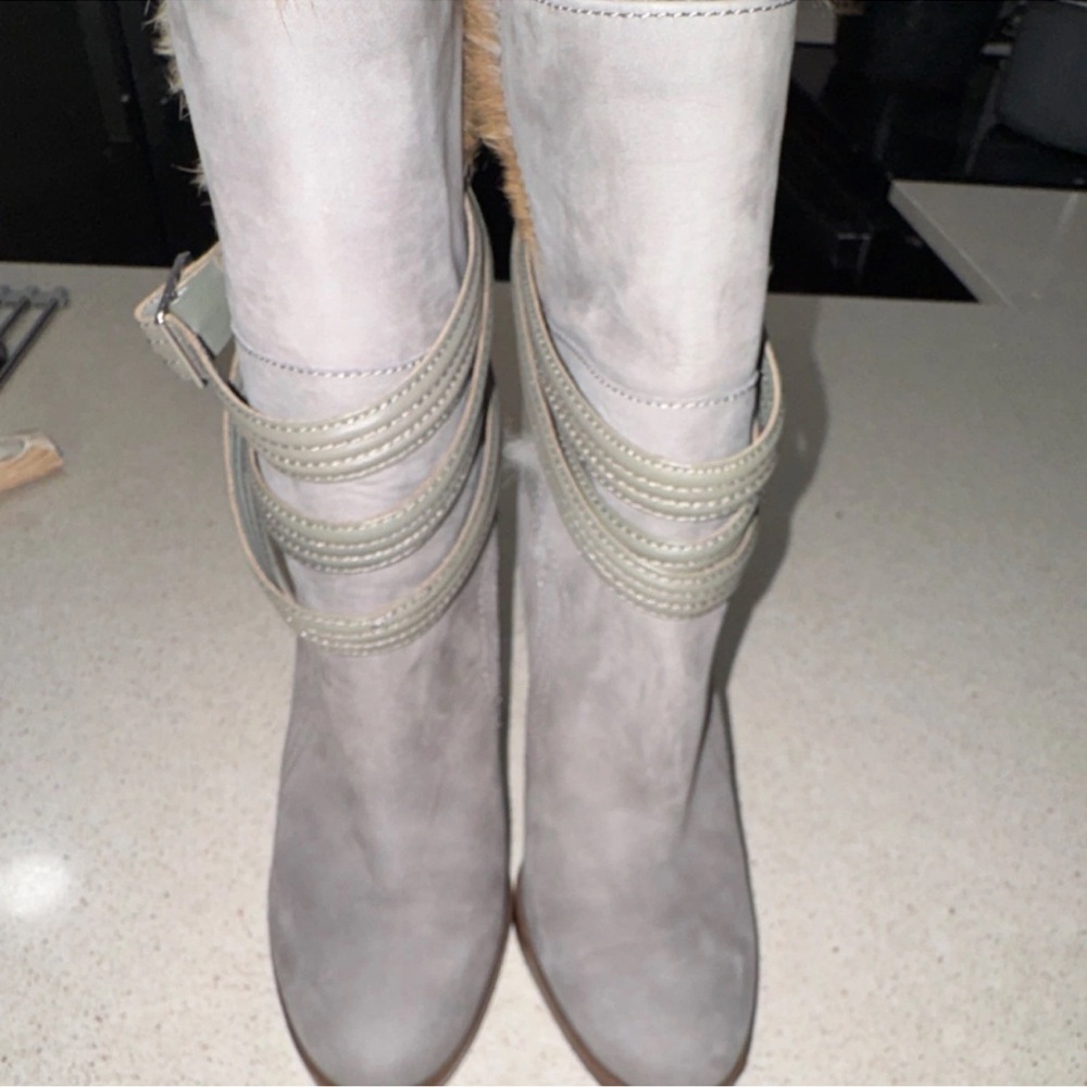 Louise et Cie Light Gray Heeled Boots